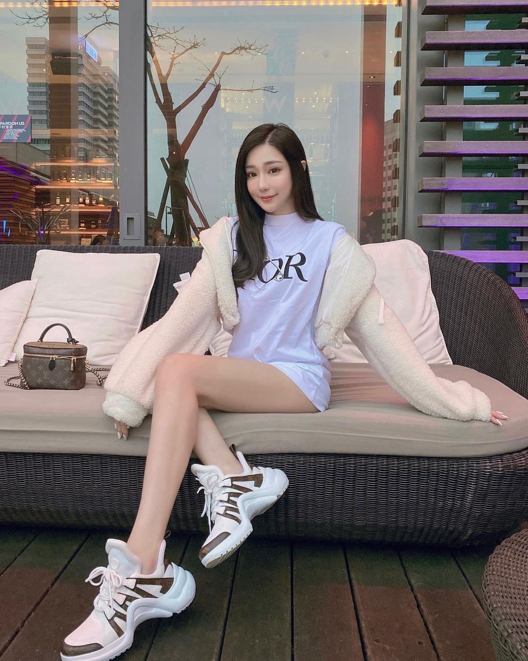 小鹿乱撞「罗依璇Demi」