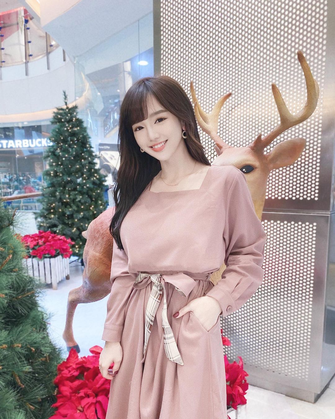 丘涵Joanne 高颜值如天女下凡