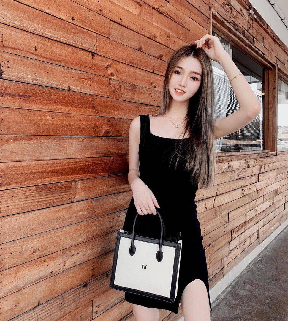 马来西亚网红Yvonne Keng 雪白肌肤大马