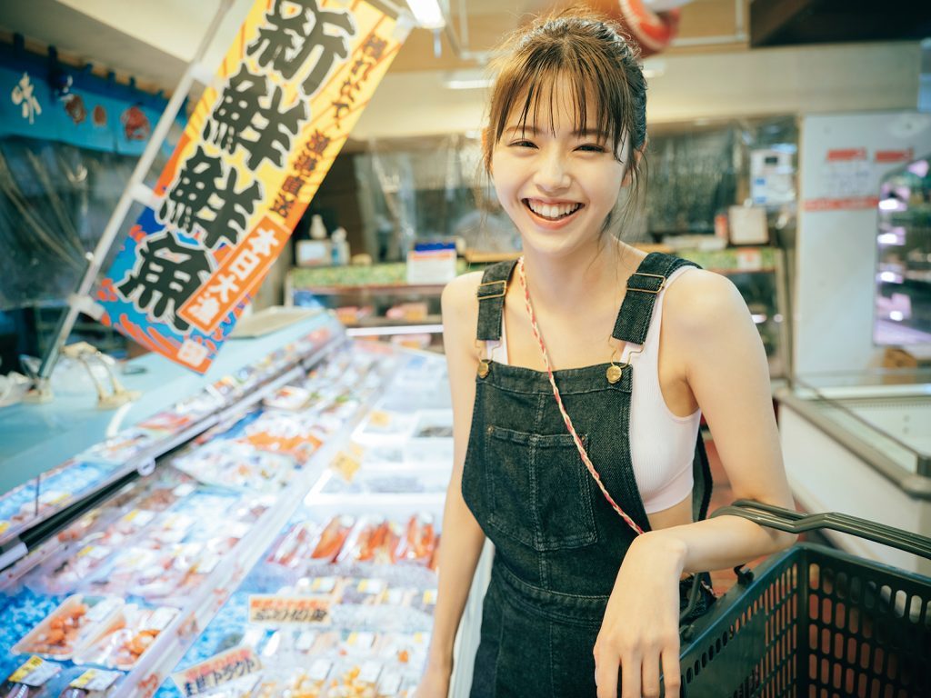 时尚杂志『non-no』专属模特儿铃木ゆうか写真集解禁了
