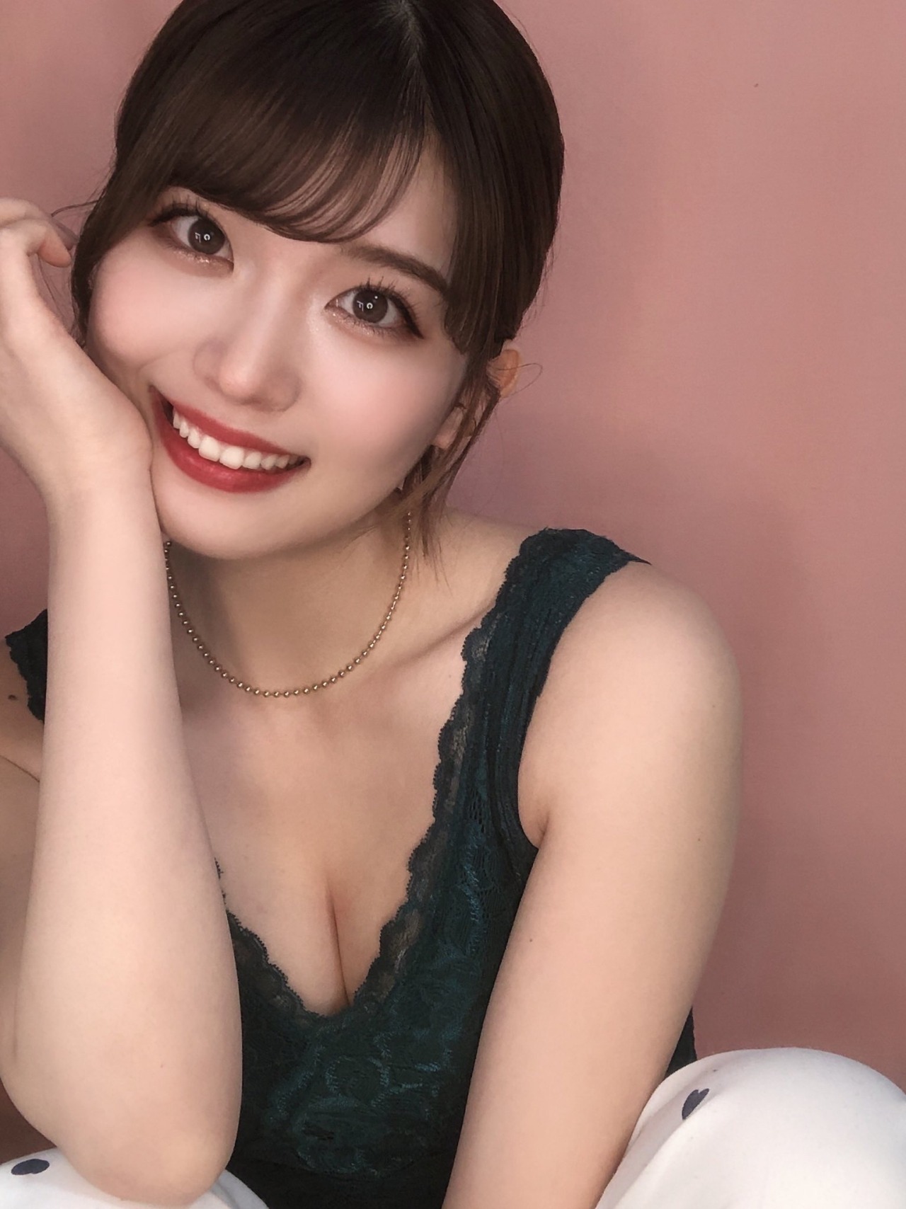 日本隐系美女羽柴なつみ 看上一眼忍不住心跳加速