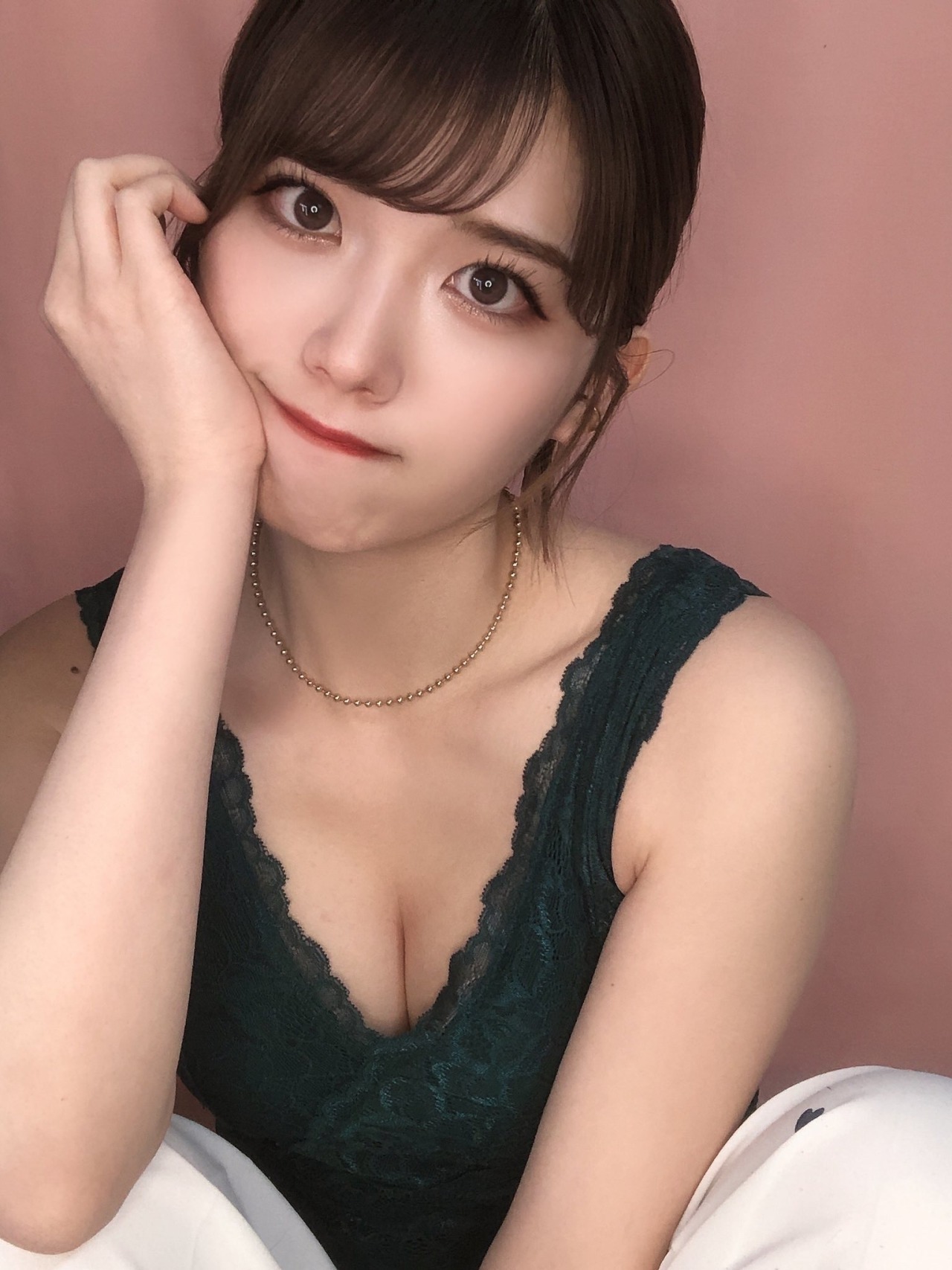 日本隐系美女羽柴なつみ 看上一眼忍不住心跳加速