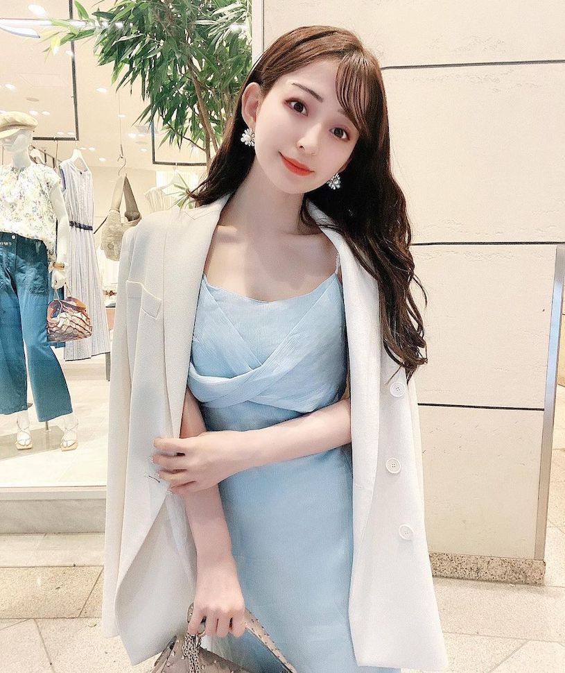 气质樱花妹_fumijoie 不下海吗？