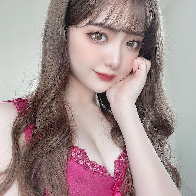 长发日本妹子「asupk_」性感诱人的事业线