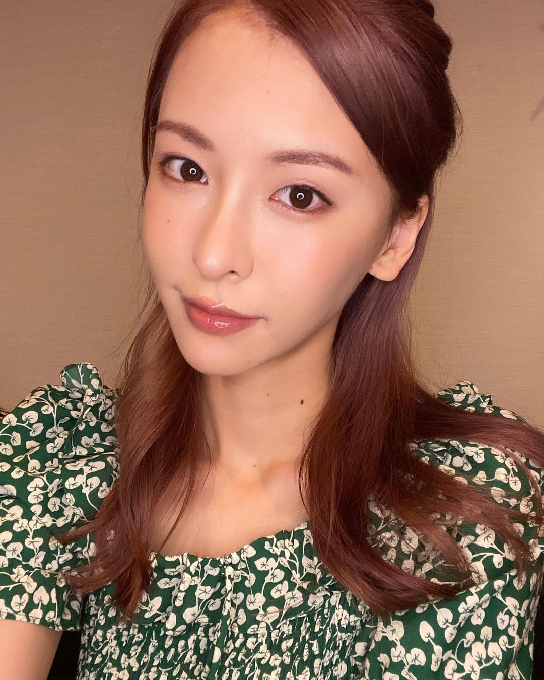 美艳御姐「奈月セナ」纤细曼妙完美体态让人彻底沦陷
