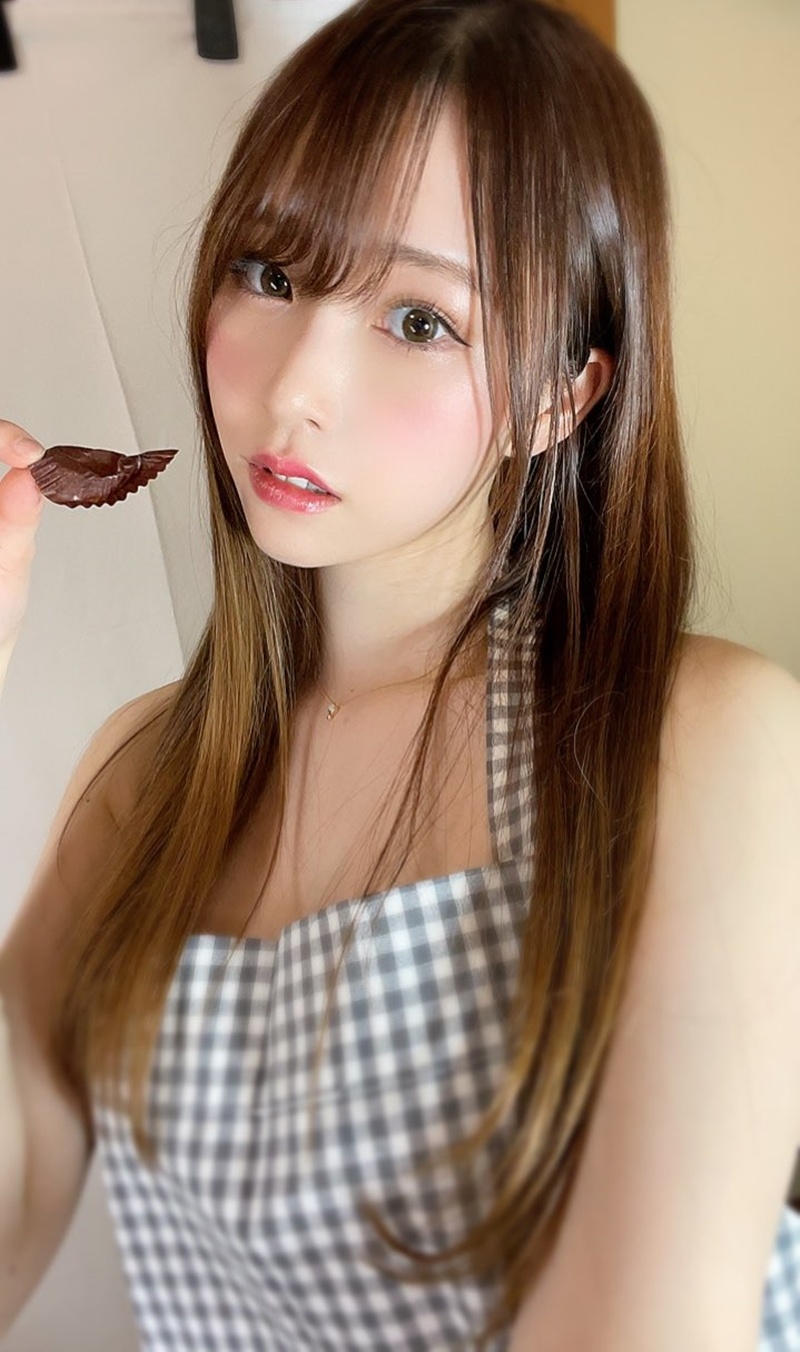 萌眼正妹「脳て」水汪大眼、深邃卧蚕