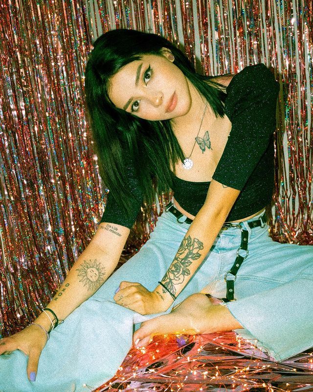 来自哥伦比亚的艾科丝达（Valentina Acosta Giraldo）射箭正妹