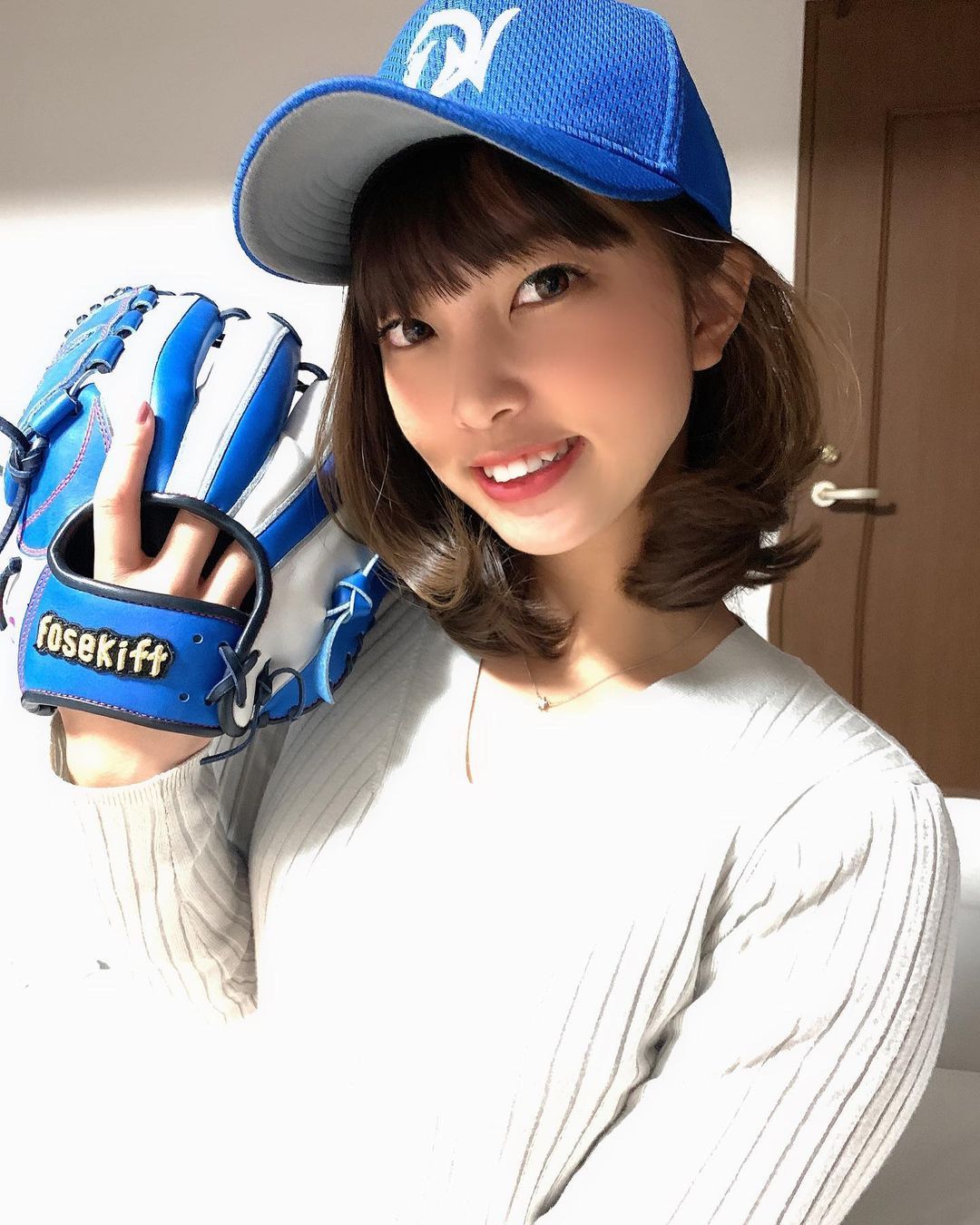 正妹棒球YouTuber「笹川萌」神之左腕轻松飙出120公里