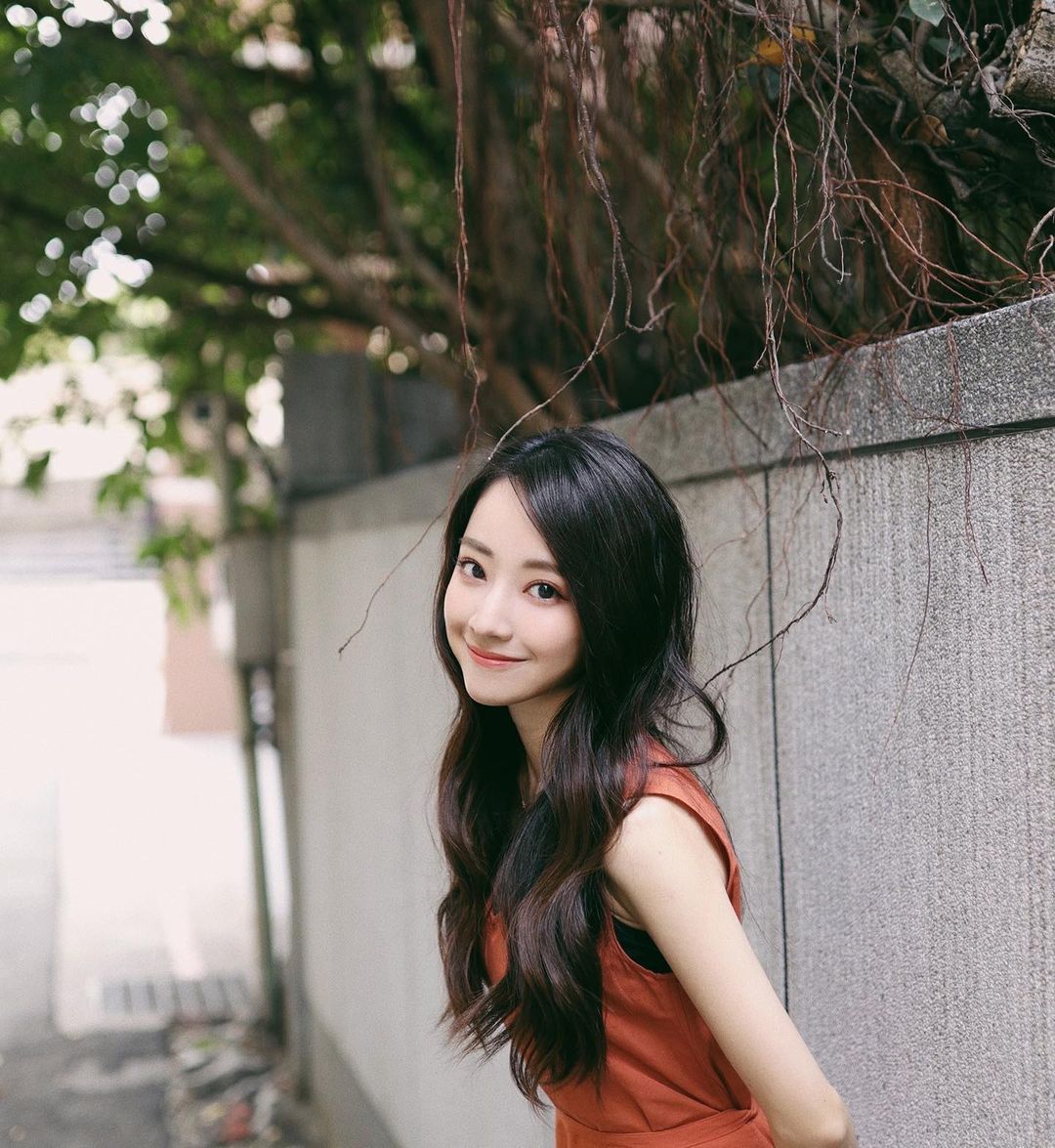 笑起来超美！ 甜美音乐才女「安婕希」清新气质让人秒恋爱！