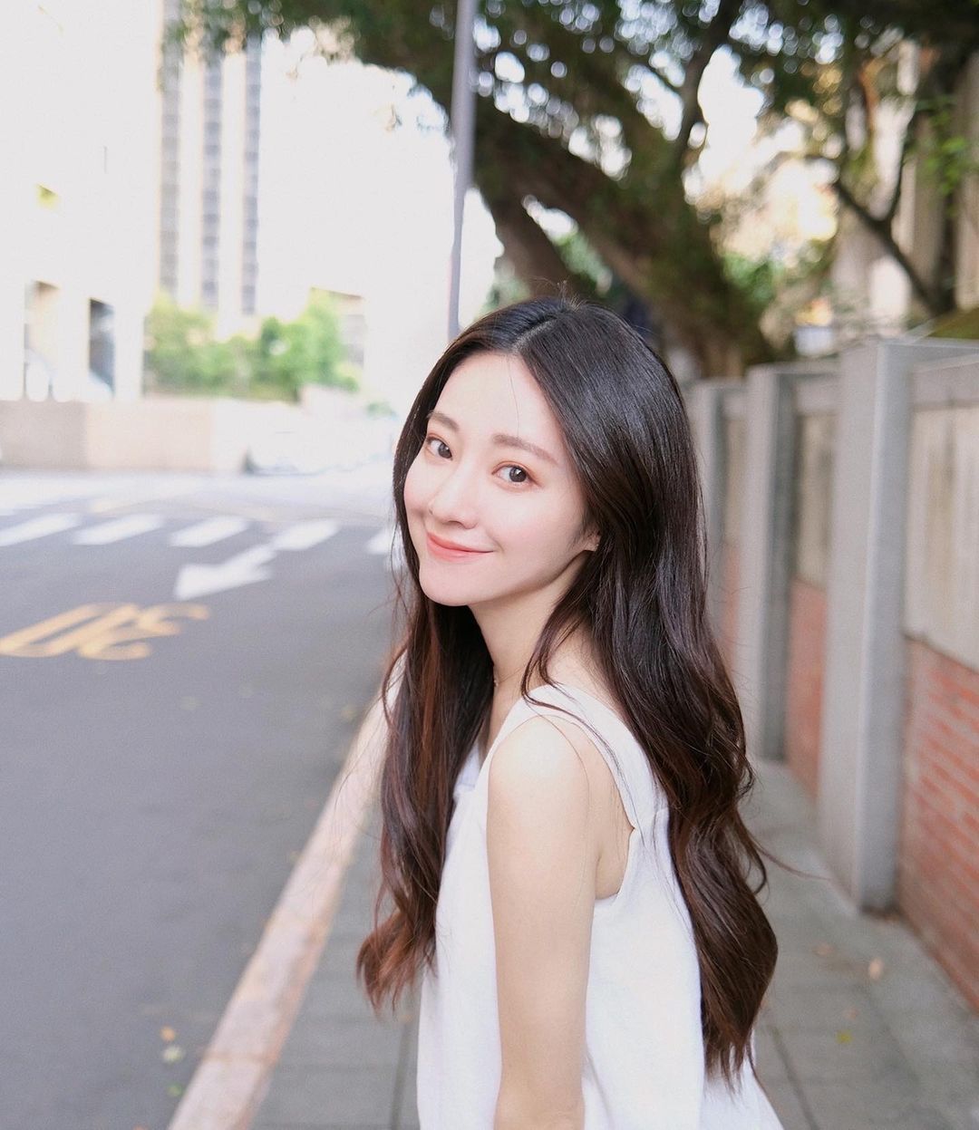 笑起来超美！ 甜美音乐才女「安婕希」清新气质让人秒恋爱！