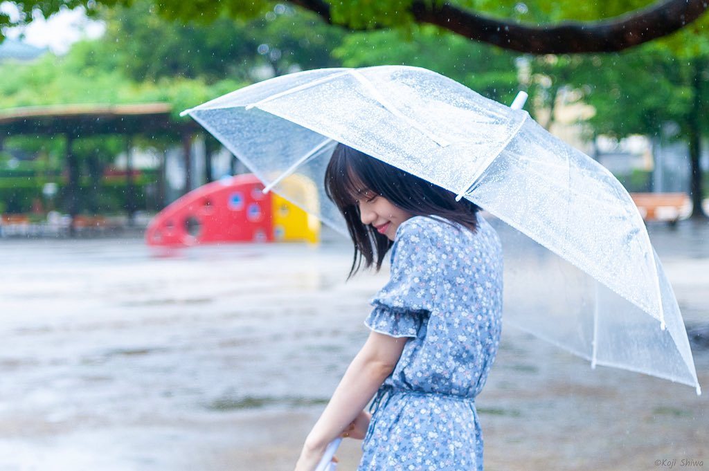 恋爱系美少女「鸣海寿莉亚」放电水汪大眼