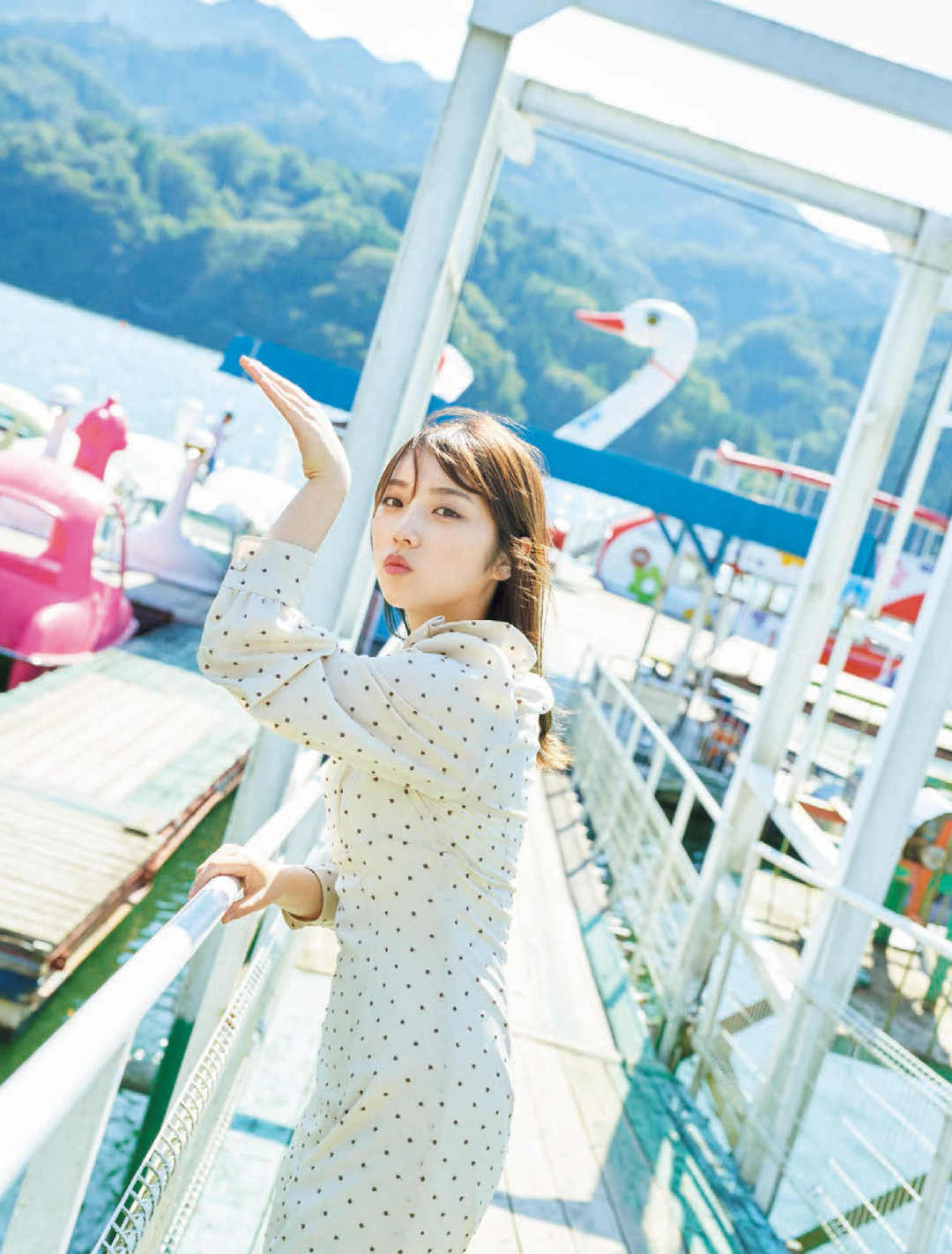 与田祐希FLASH（フラッシュ）2021年12月7日号（与田祐希部分）