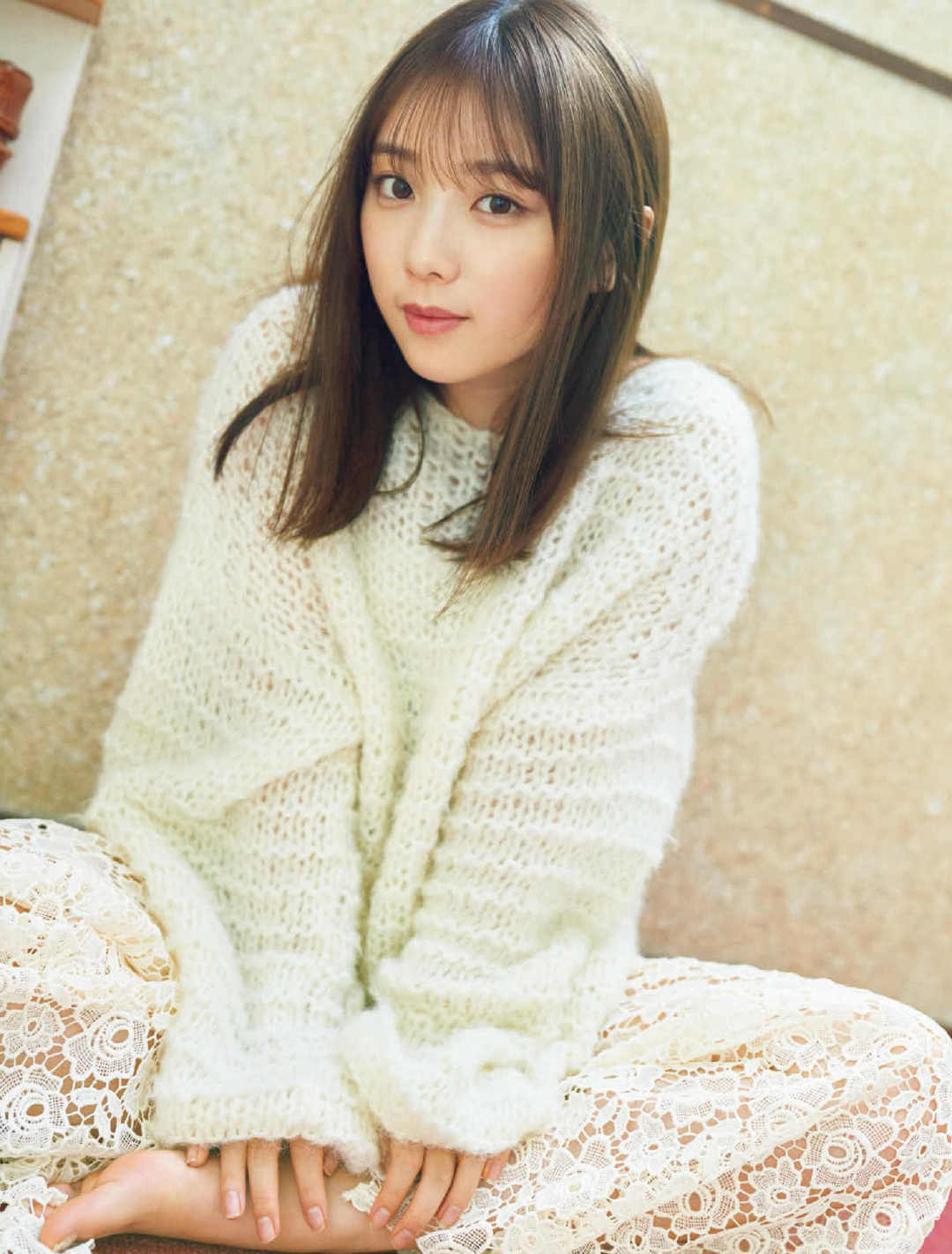 与田祐希FLASH（フラッシュ）2021年12月7日号（与田祐希部分）