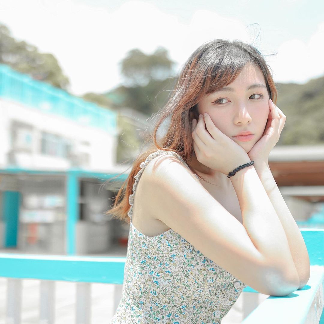 超好看的香港Ellie Lee 笑起来让人瞬间融化