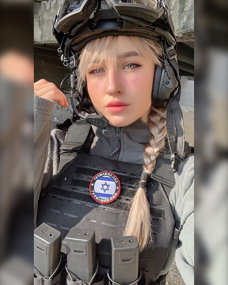 以色列女兵《Natalia Fadeev》颜值居然这么高吗？