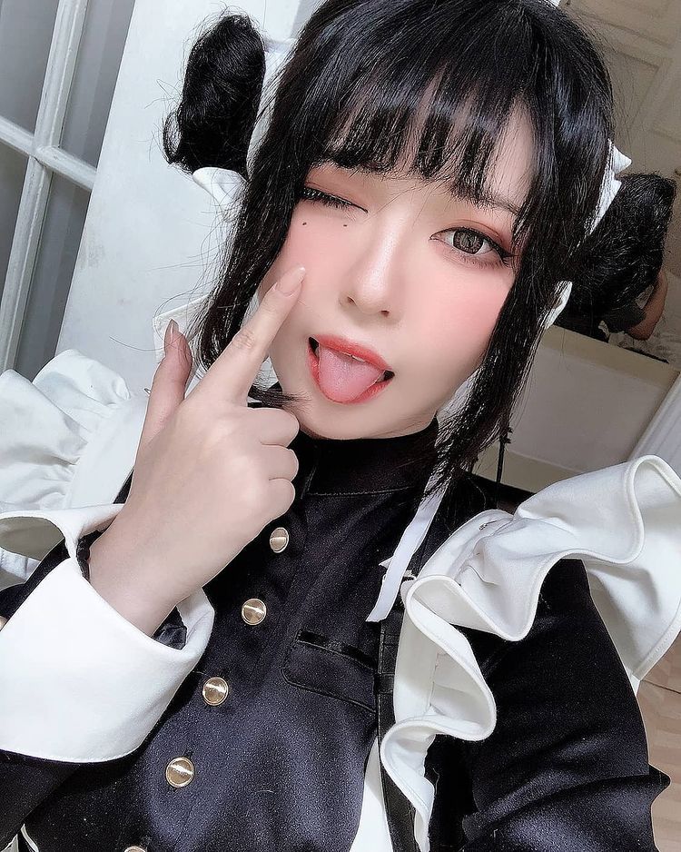 Coser 半半子性感黑丝还原狂赌之渊「蛇喰梦子」！