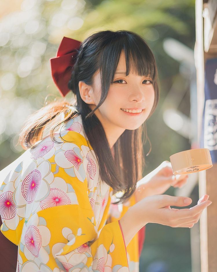 萌妹子《贤儿 sherry》白皙嫩肤同时拥有清新气质是天使！