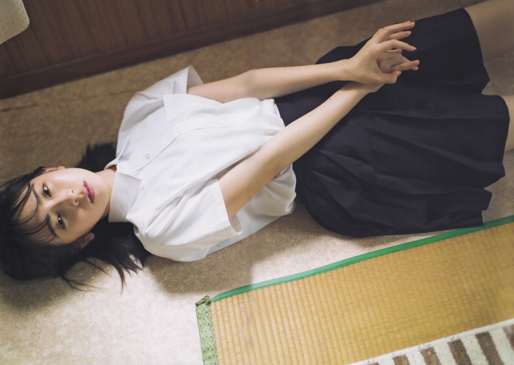 日向坂46笑颜女神「金村美玖」纯白制服造型超清纯