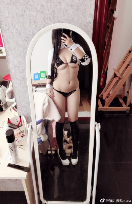 微博热门博主@梁茶叔 “年度肉感评选”
