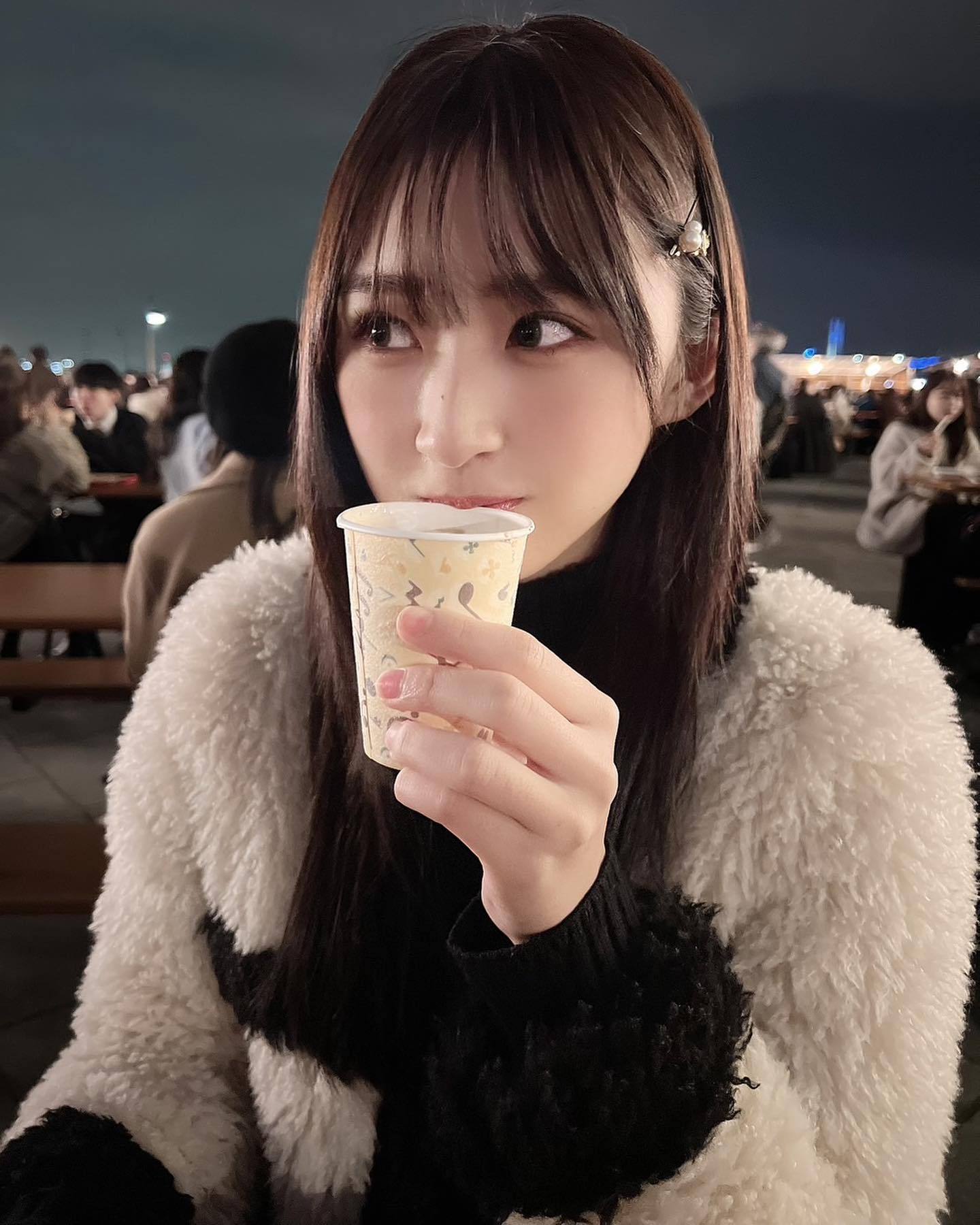 前HKT48成员《松本日向》写真「性感湿身」也自然不做作！