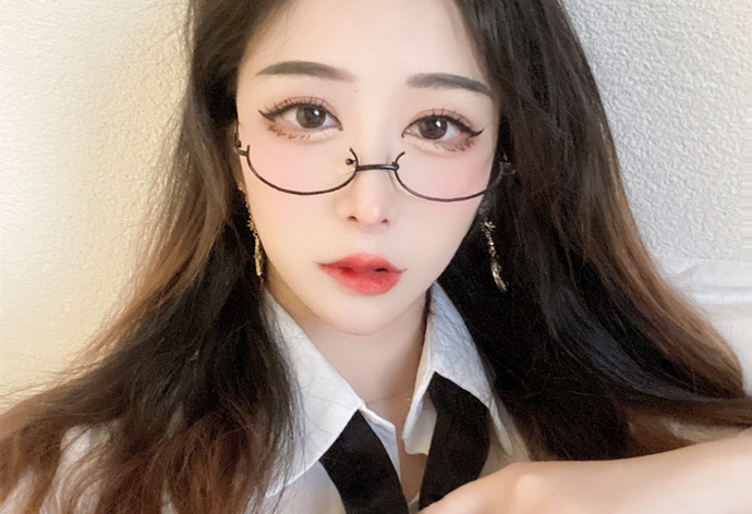 Ahri_小狐狸个人资料介绍及图片