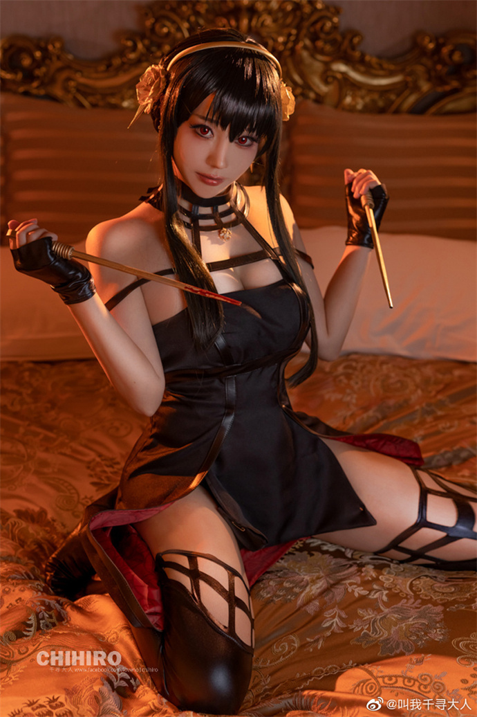 (3)