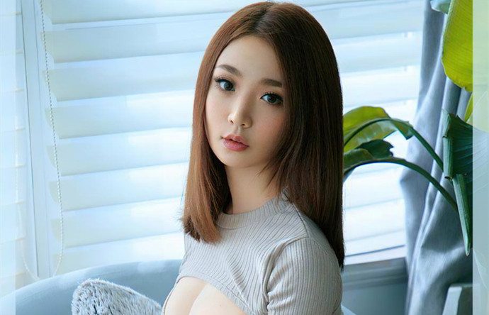 模特小蜜桃个人资料介绍及图片