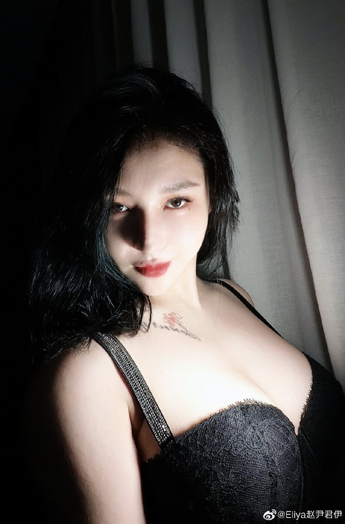  (3)