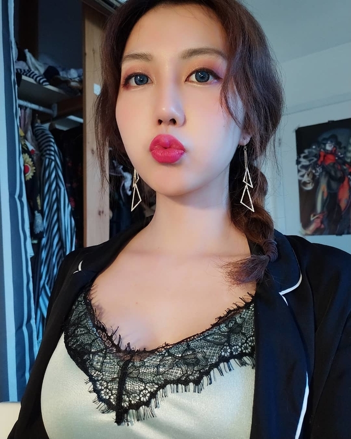 19