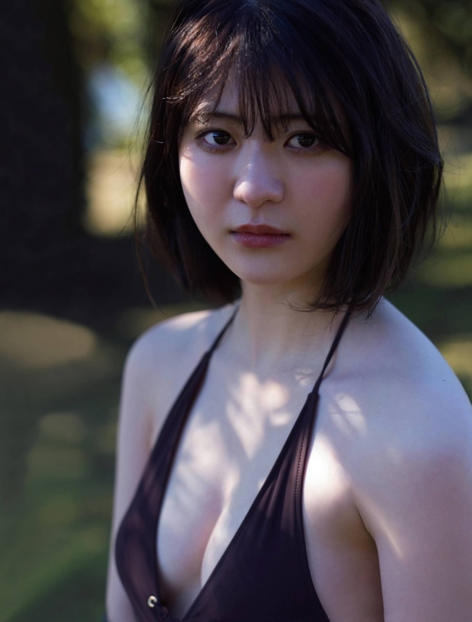 山田南实 (3)