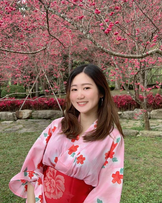 Hebe Lee李芸个人资料介绍