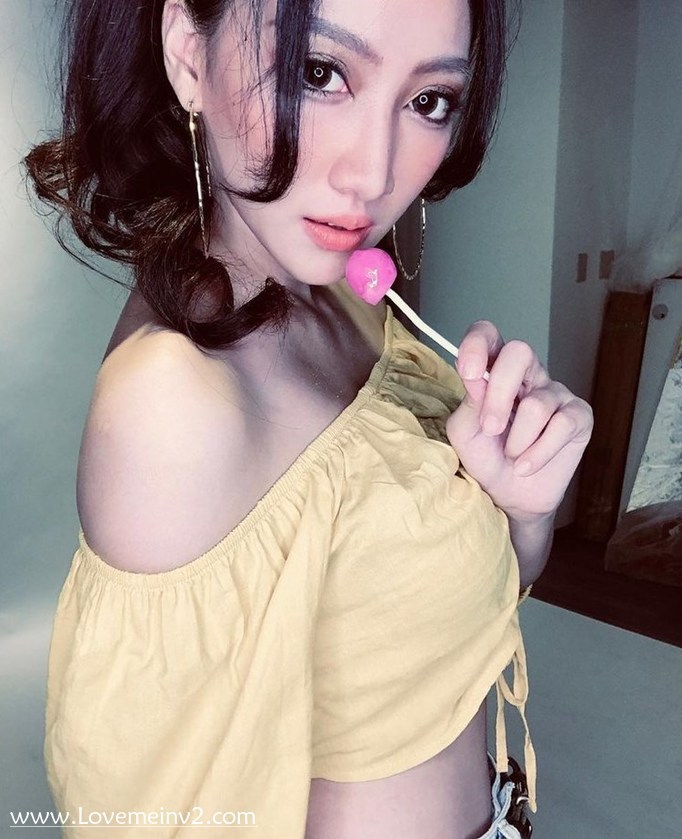 Reiina热娜 (1)