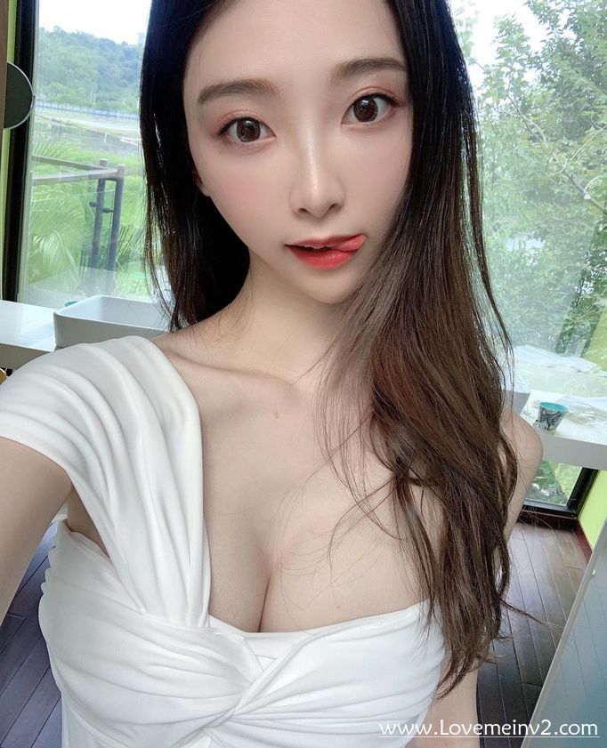 Lily (3)