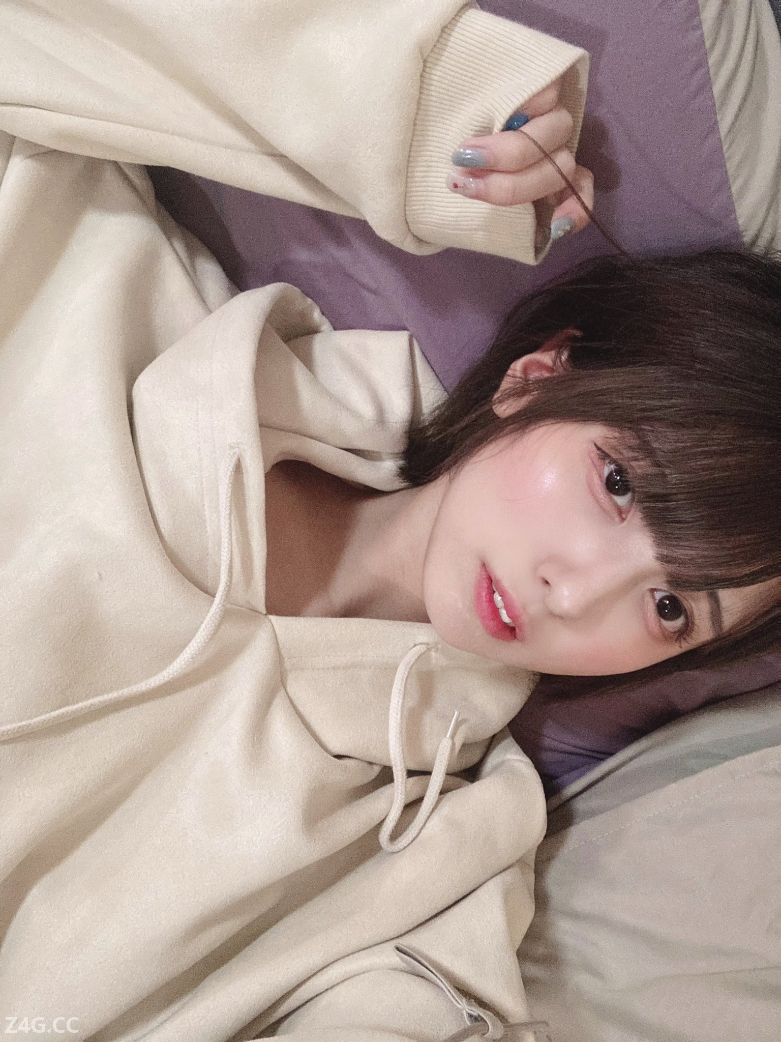 3CD美女GIF动态图【第30期】生而平凡 coser.pw