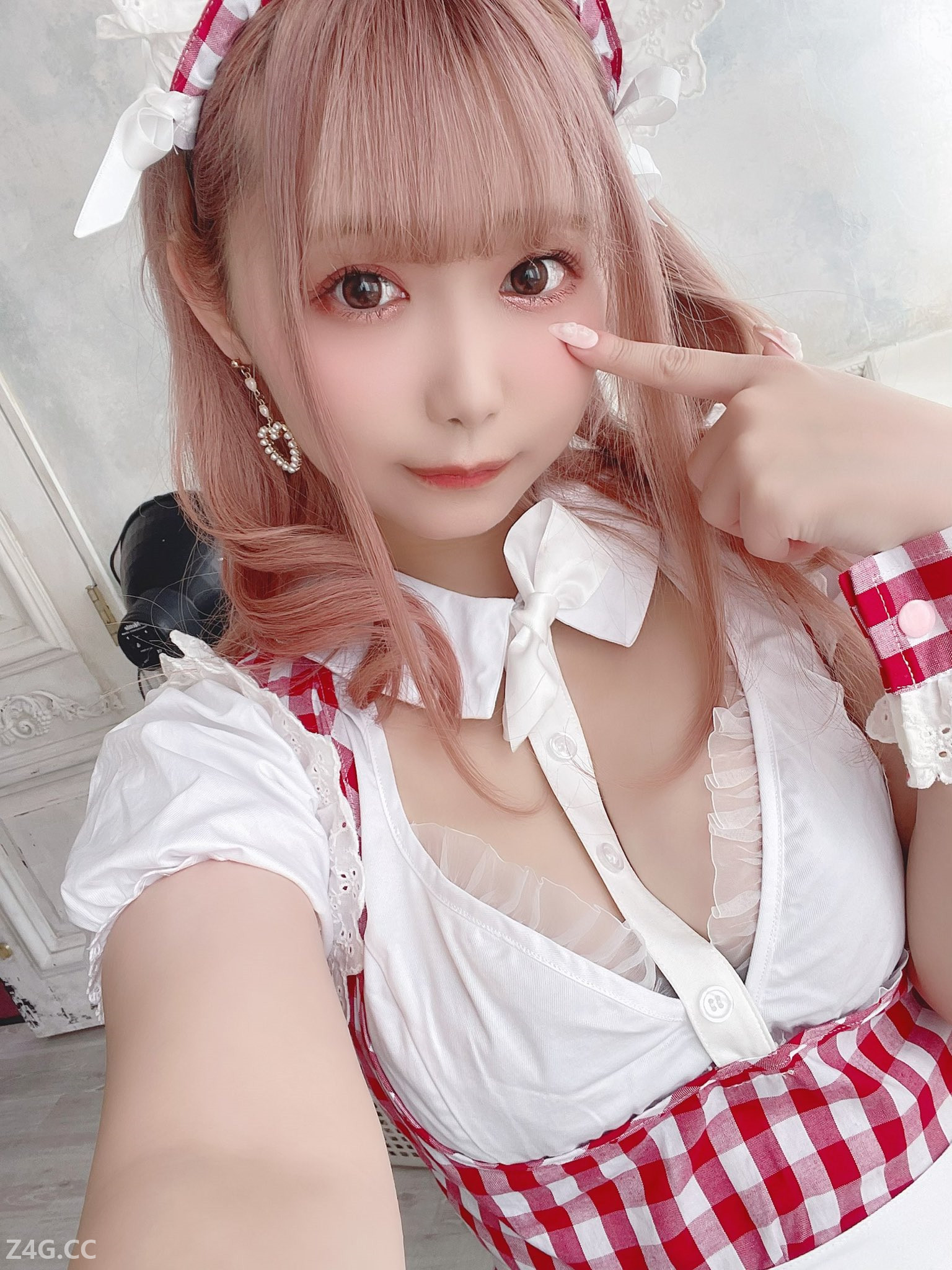 3CD美女GIF动态图【第30期】生而平凡 coser.pw