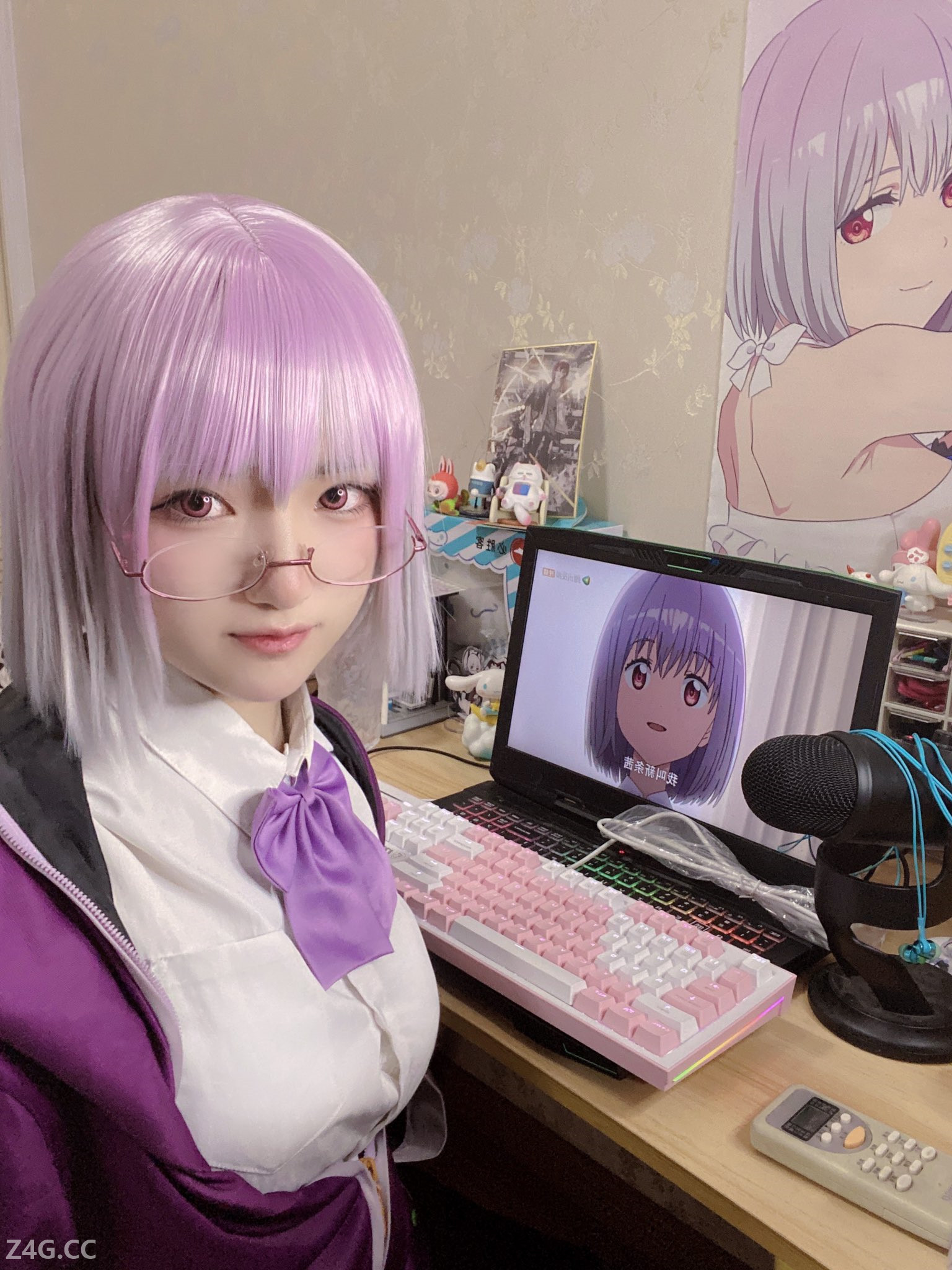 3CD美女GIF动态图【第30期】生而平凡 coser.pw