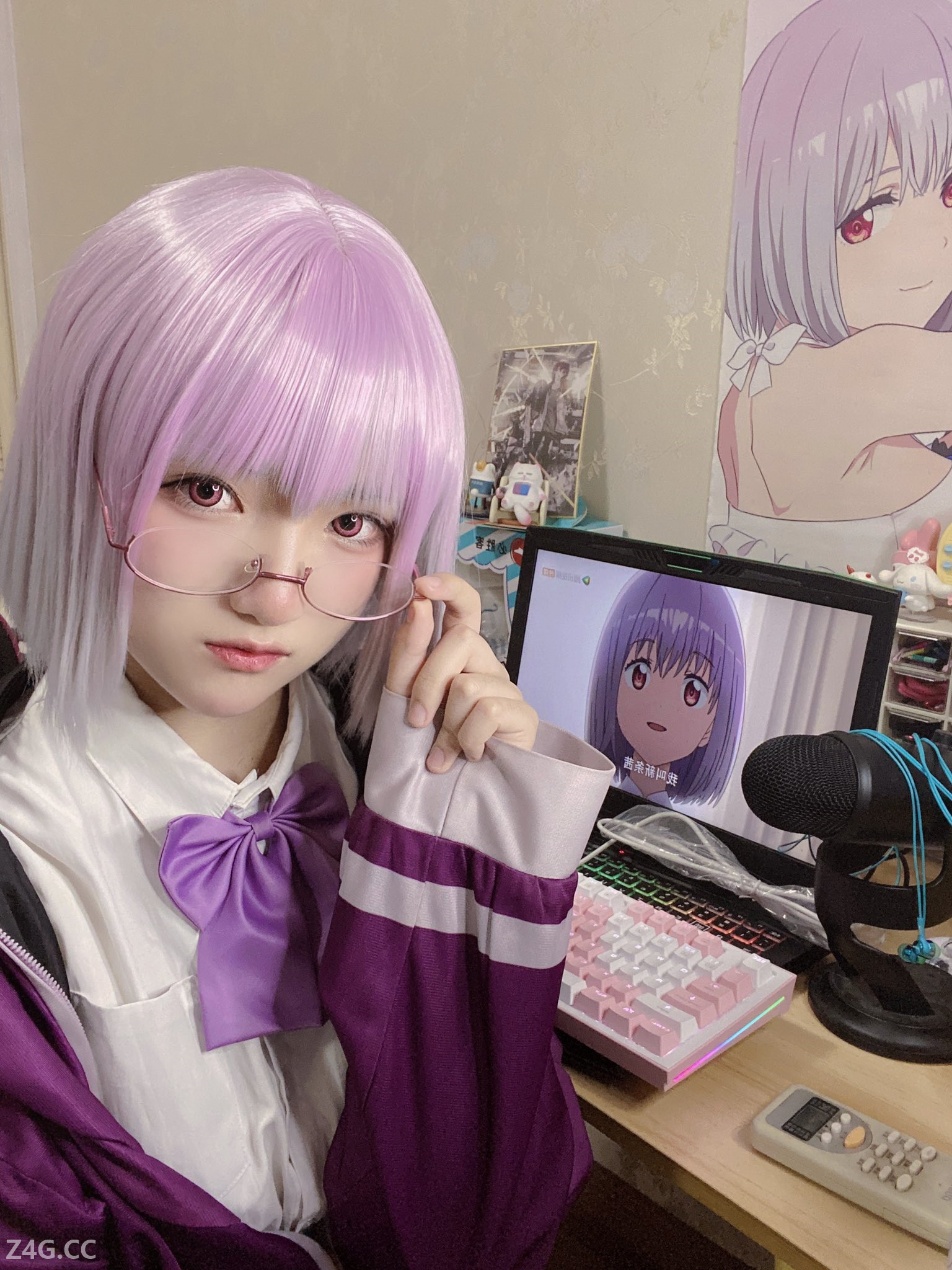 3CD美女GIF动态图【第30期】生而平凡 coser.pw