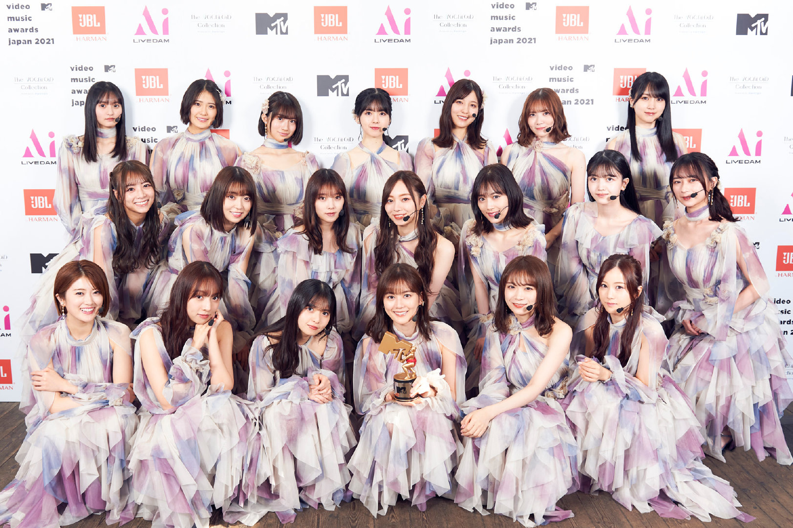 乃木坂46「MTV Pop the World Award」受赏照片出炉