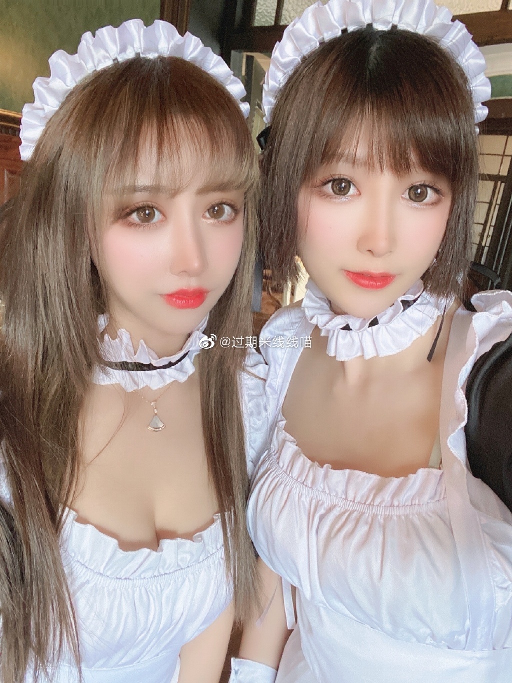过期米线线喵 双人女仆太性感了~