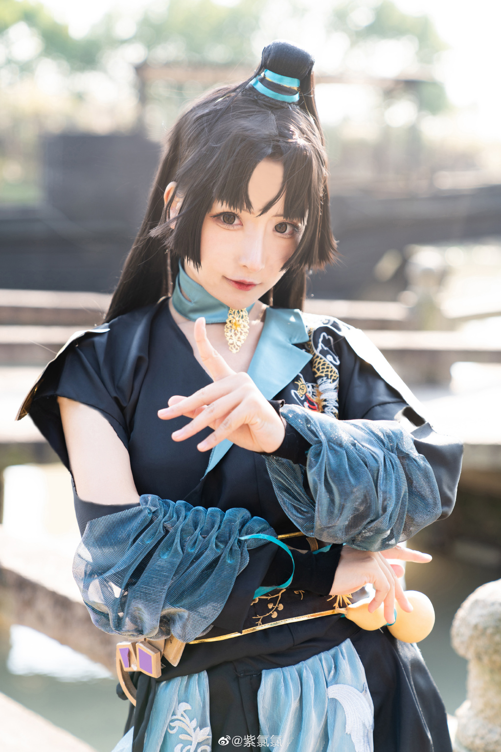 有酒亦有江湖梦，有情亦有侠客义