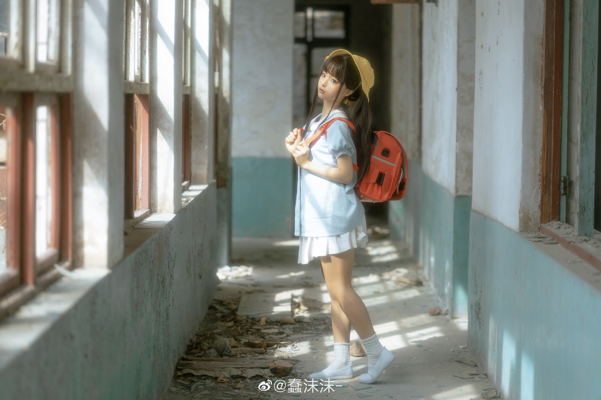 蠢沫沫最新作品小黄帽 抢先看