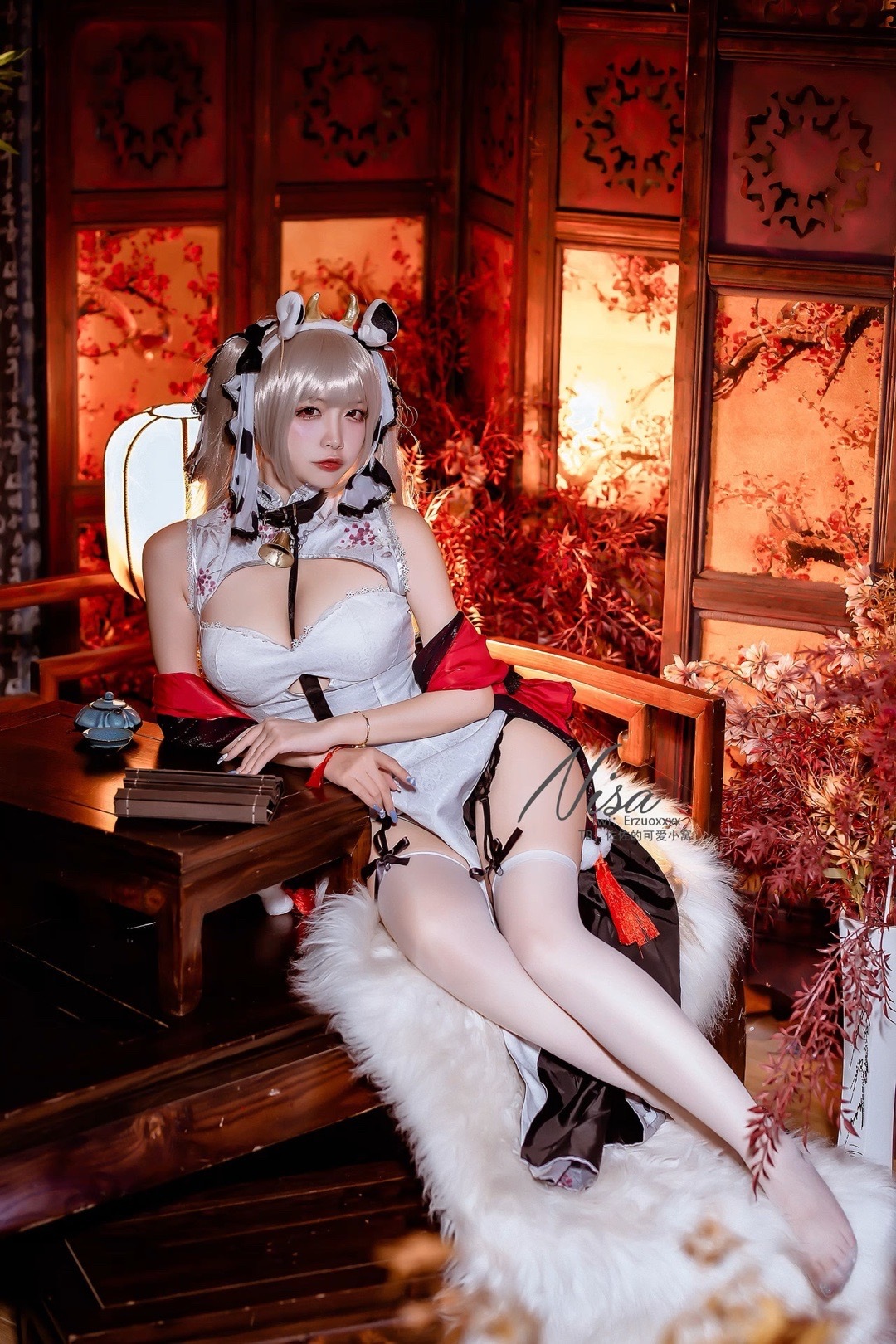 二佐Nisa 碧蓝航线可畏牛牛旗袍COS鉴赏