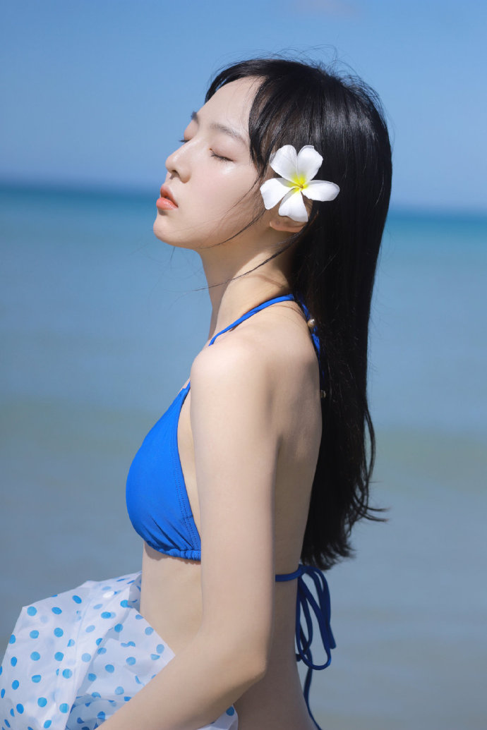 宅男社福利图片[第32期]在家能憋出病来[找点图片www.yyloser.com整理发布]