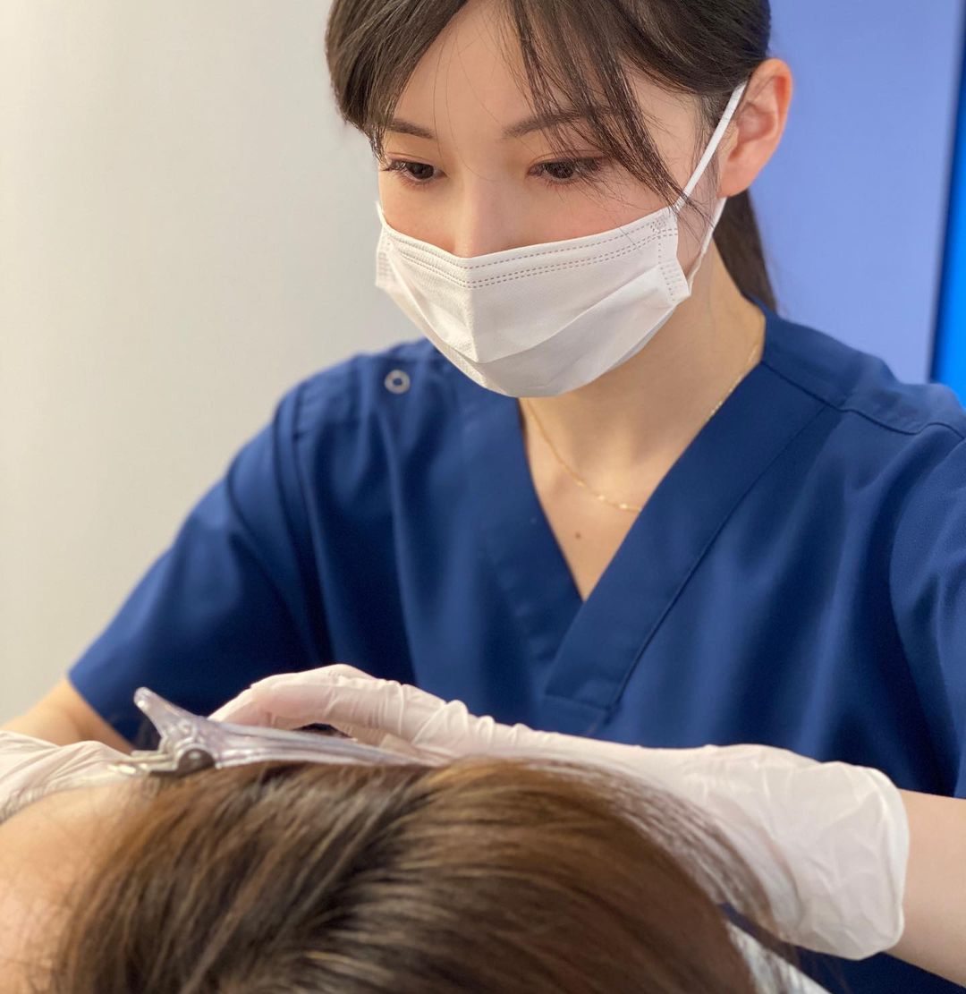 人气实境节目《双层公寓》成员早田ゆりこ成为气质皮肤科医师